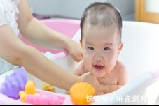 宝宝|如何照顾新生婴儿?注意宝宝睡觉有这八种举动!