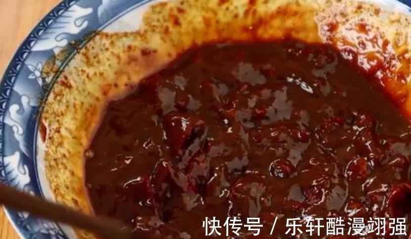 手抓饼|正宗手抓饼做法，外酥里软层次多，香气十足，早餐必备