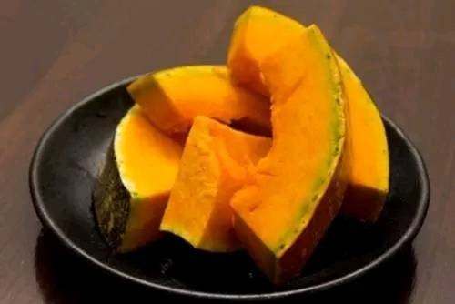 心脑血管|常吃南瓜好处多，与此物同煮，气色红润、排肝毒，皮肤越来越好