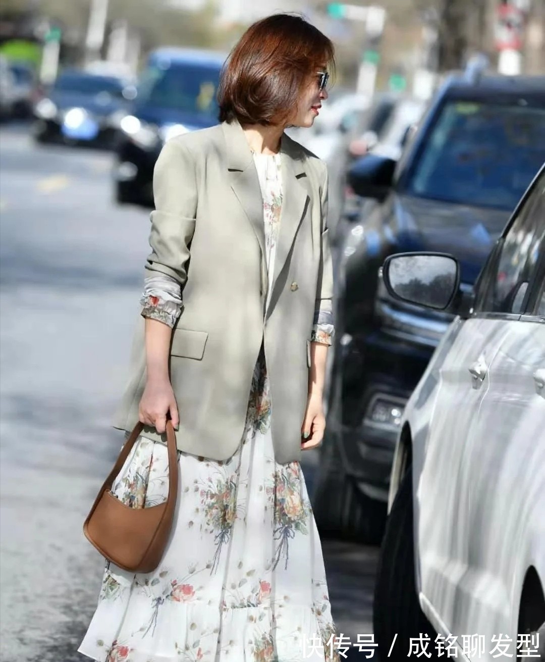 穿搭|既然已不再年轻,那就这样优雅下去,这几位的穿搭技巧建议学一下