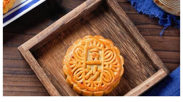 枣泥月饼|中秋将至，这10种口味的月饼你会选择谁？五仁月饼还是排名第一？