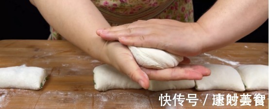 步骤|简单的葱油饼做法，当早餐吃很合适，柔软多层喷喷香