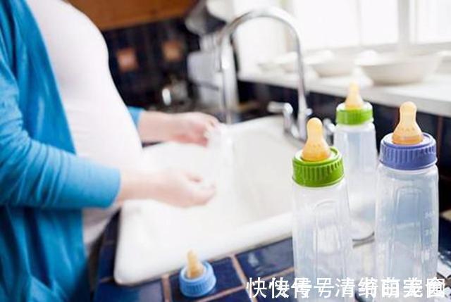 奶瓶|有种“偷懒”叫父母用开水烫奶瓶,自己方便了,孩子却被“坑了”
