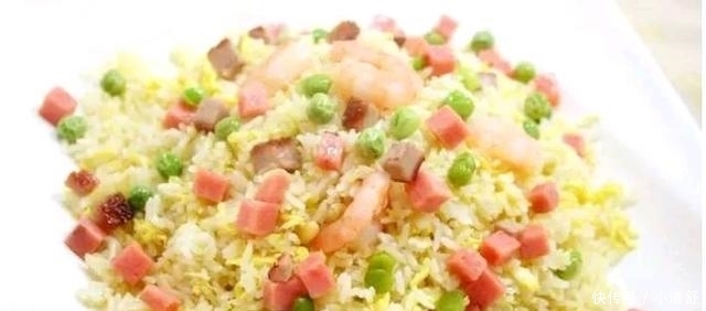  蛋炒饭什么时候放鸡蛋？大厨来告诉你，蛋炒饭的正确做法