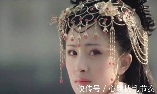 匈奴&先后嫁给一对父子,她为二人生三个孩子,让汉朝安稳了50年!