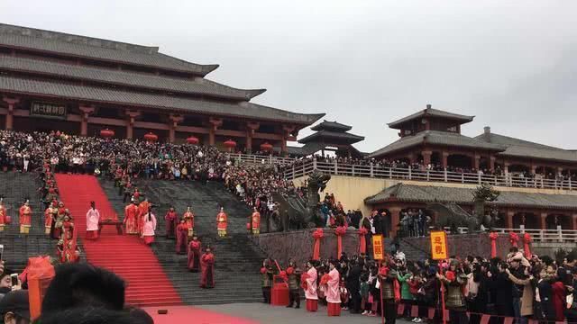 中国最牛的“山寨景区”，门票是真尊的2.5倍，全因被明星带火