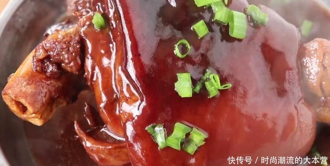 脱骨|大厨教你做红烧肘子,秘制方法超简单,肉质软糯脱骨,又香又好吃