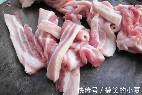 一斤五花肉10个鸡蛋，炸出的效果简直太棒了，不信就试试