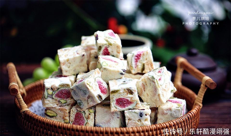 过年别买糖,教你做网红雪花酥,又酥又香好吃到爆,10分钟搞定