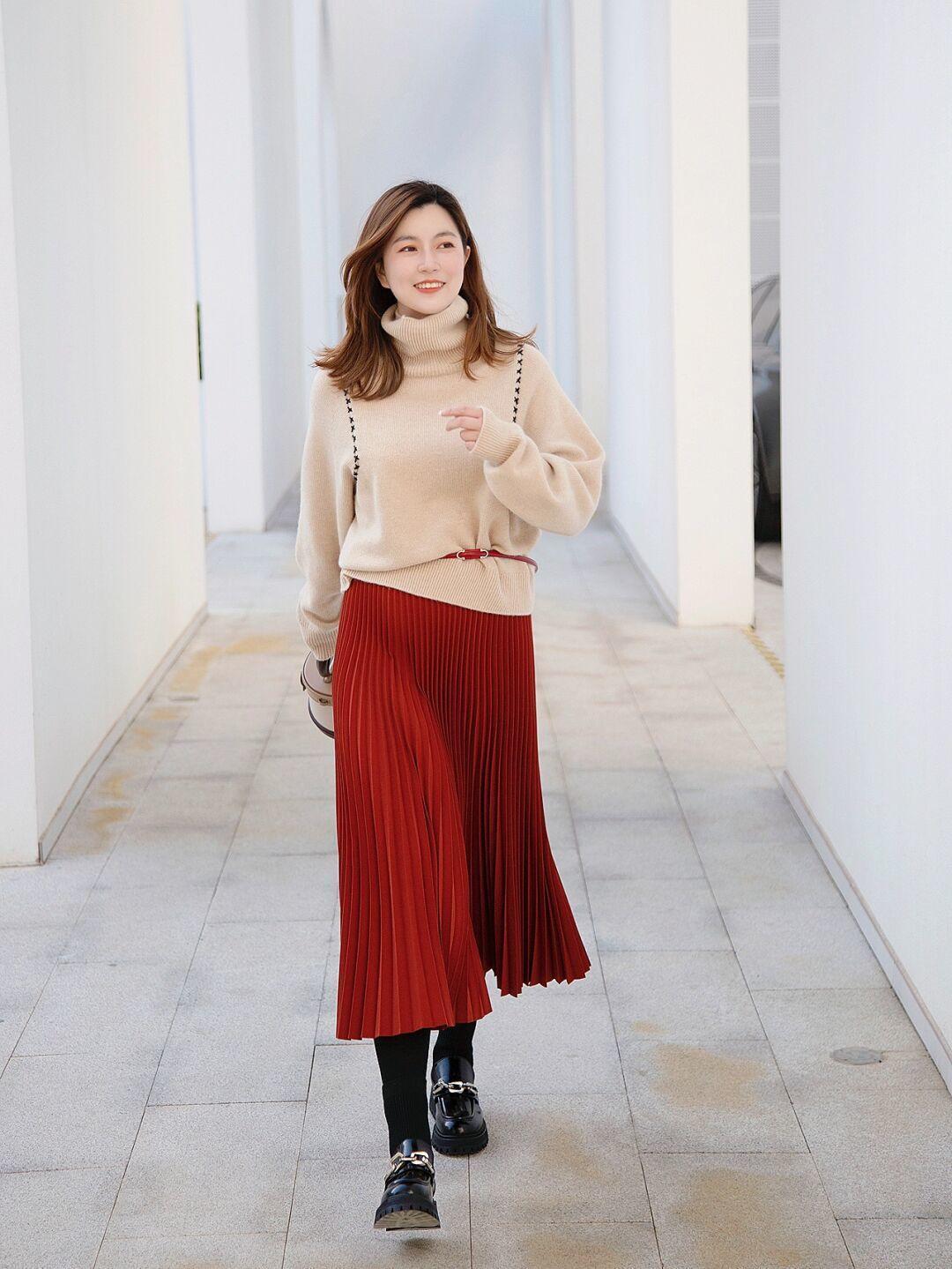 博主|入冬后必备的“毛衣”你准备好了吗?体面优雅,适合普通大众