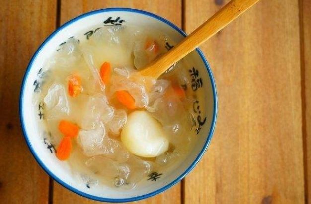 冬天多吃荸荠,试试这4种好吃的做法,简单易学,收藏起来照着做