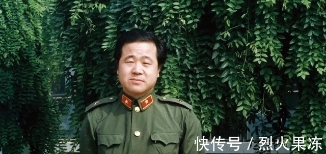 红高粱家族$为吃饺子开始写作,成名后被女粉丝追求,莫言:我早认定糟糠之妻