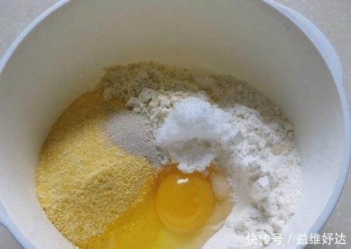 电饭锅做发糕,不用1滴水,蓬松暄软做法简单,闺女就爱当早餐吃