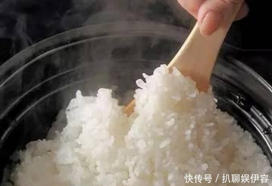  米饭|你真的会煮饭吗？简单几个妙招，煮出软糯喷香米饭