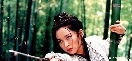 华山|说一说任盈盈为什么和令狐冲在一起了?