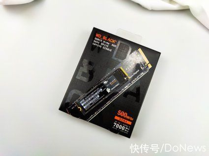 性能|依旧是 PCIe4.0 固态性能王者：WD