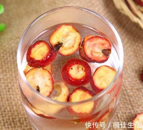 降压|高血压患者,再馋也不要碰5种食物,想血压稳定的,最好牢记