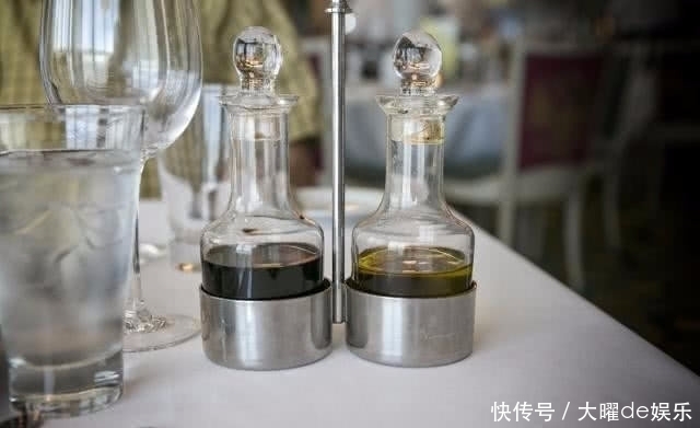 食醋|食醋中加点“它”，头晕手麻也许会消失，肩周炎或许也许悄悄溜走