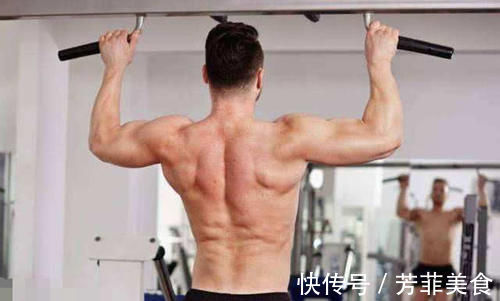 反手|做引体向上用正手和反手哪个更能有效锻炼肌肉听内行人说完,瞬间明白了
