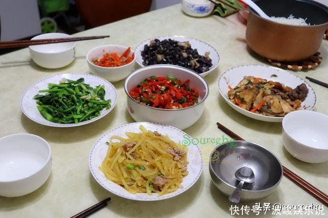 回婆家4天，每餐不一样，发个朋友圈，闺蜜：怪不得放假也不长肉