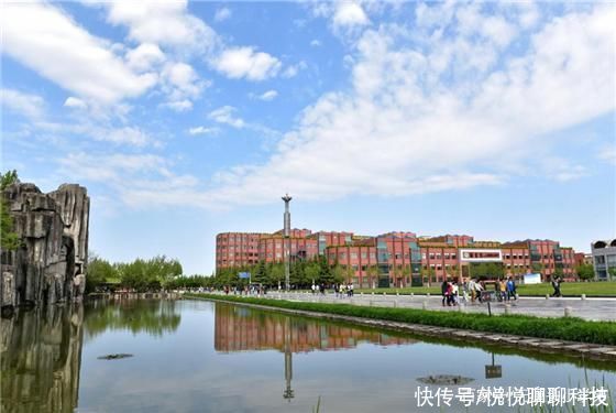 高校更名“西京大学”，被骂“滥竽充数”!学校:我真的在西京