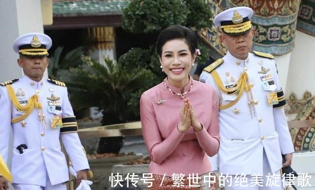 苏提达|诗妮娜贵妃又获殊荣!尊称享受与王后一样待遇,苏提达太憋屈了