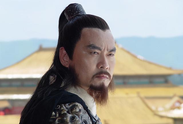 阎基!《雪山飞狐》中,胡一刀和苗人凤,到底谁的武功更高