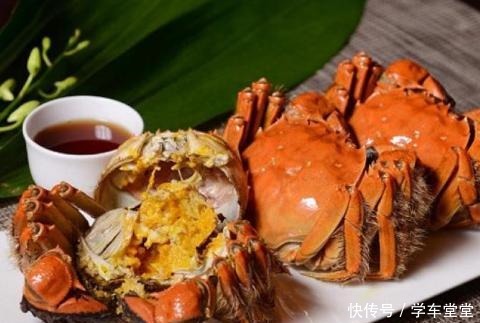 螃蟹蒸多久才好吃大厨记住要点，螃蟹鲜味十足，一点也不腥！