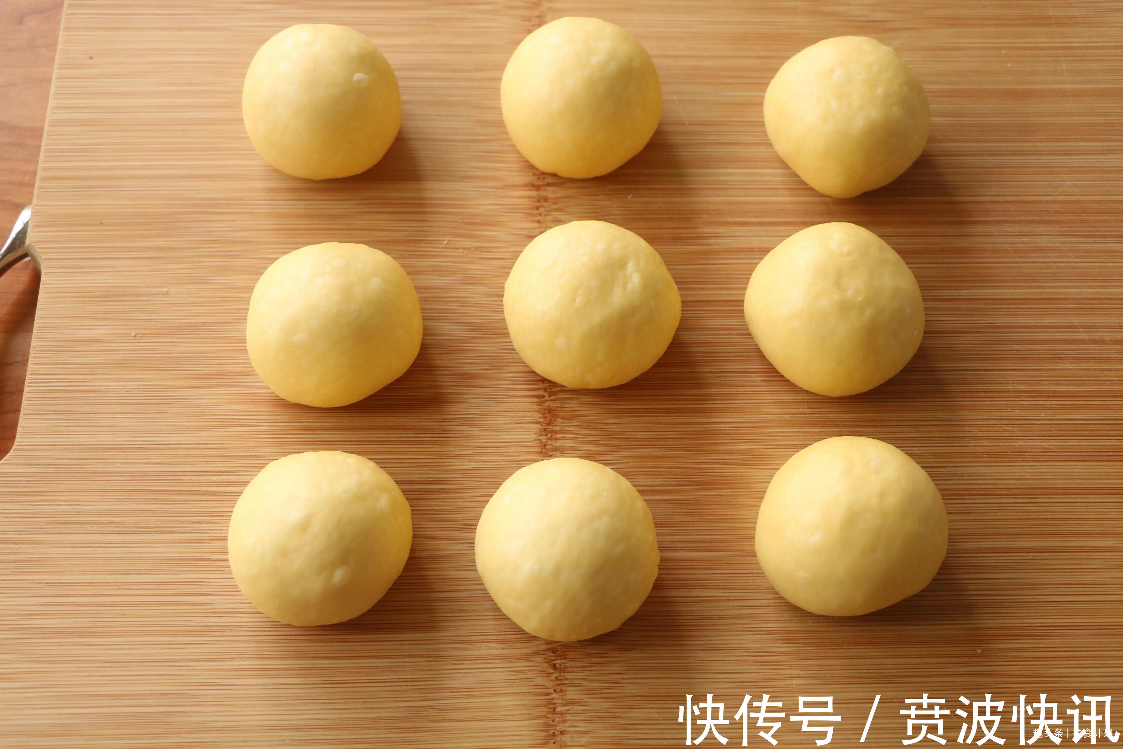 孩子|让你完全没有抵抗力的早餐,孩子一口气吃2个,又香又软百吃不腻