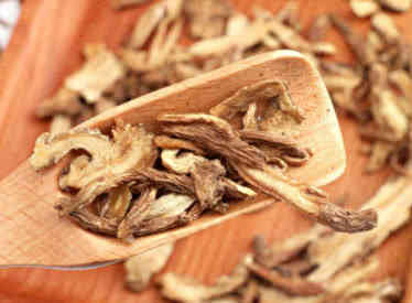 中医|中医称“它”功效胜过6味地黄丸，男人常吃补肾益精、养肝明目