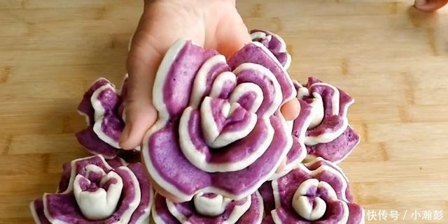 双色|农村妈妈教你做紫薯双色馒头,香甜松软,一顿吃5个不够!