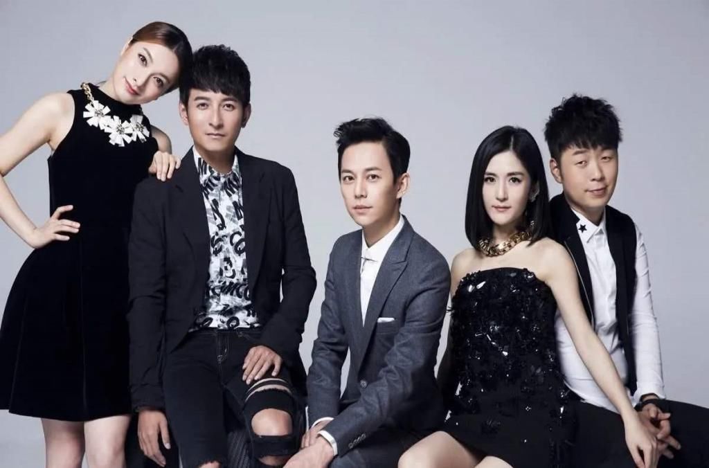 网传《快本》更换主持阵容后,何炅汪涵谢娜退出芒果台关联公司