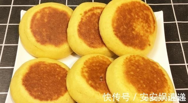 老太太|教你玉米松饼正宗做法，掌握2个小技巧，简单好吃，松软香甜