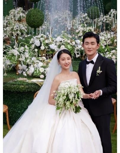 《快本》4位男星現(xiàn)場量腿長,吳磊熊梓淇沒啥,丁程鑫比例讓我愛了