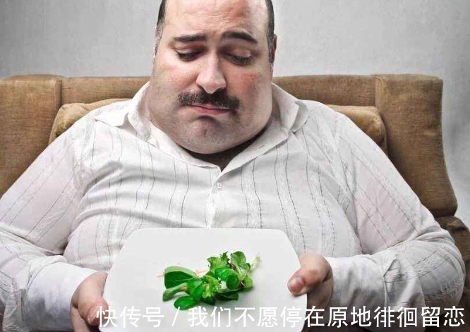 减肥|减肥要管住嘴，可是总想吃东西有5种技巧，让你少吃还不饿