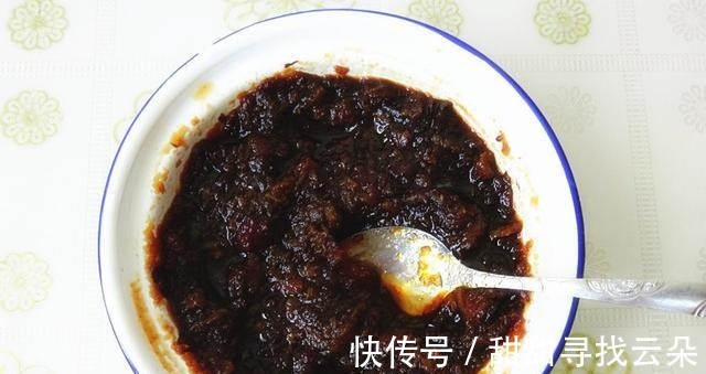 教你枣糕简单详细的做法,不用打发鸡蛋,枣香浓郁蓬松香甜!