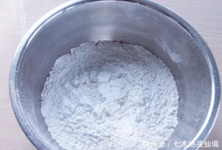 软弹|想吃大米糕在家做,筷子一搅手不沾面,大米糕香软弹牙特好吃