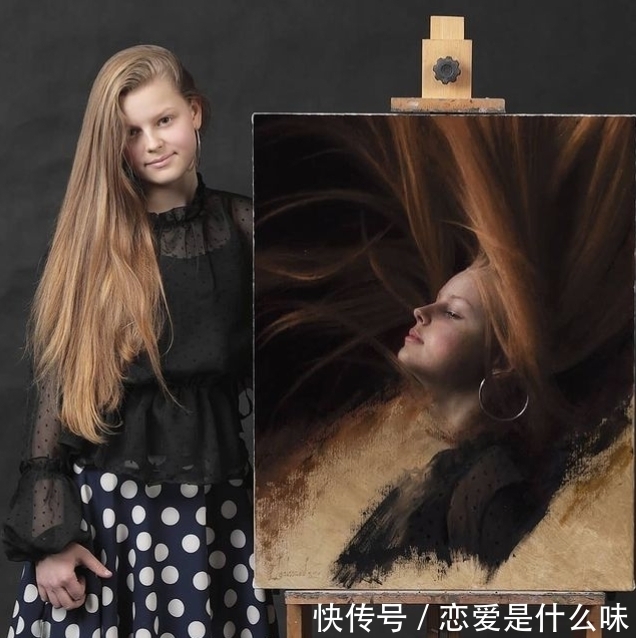 超写实&超写实可以画到多逼真?当模特站在画作旁边,你就知道了