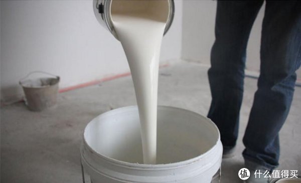面漆|墙面选择用乳胶漆，要注意这几个问题，才能做到光滑细腻不开裂