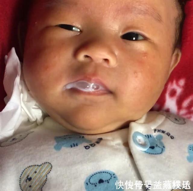 鸡蛋酒|36孕周早产儿重5.7斤，住保温箱7天，现在7个月18斤啦！