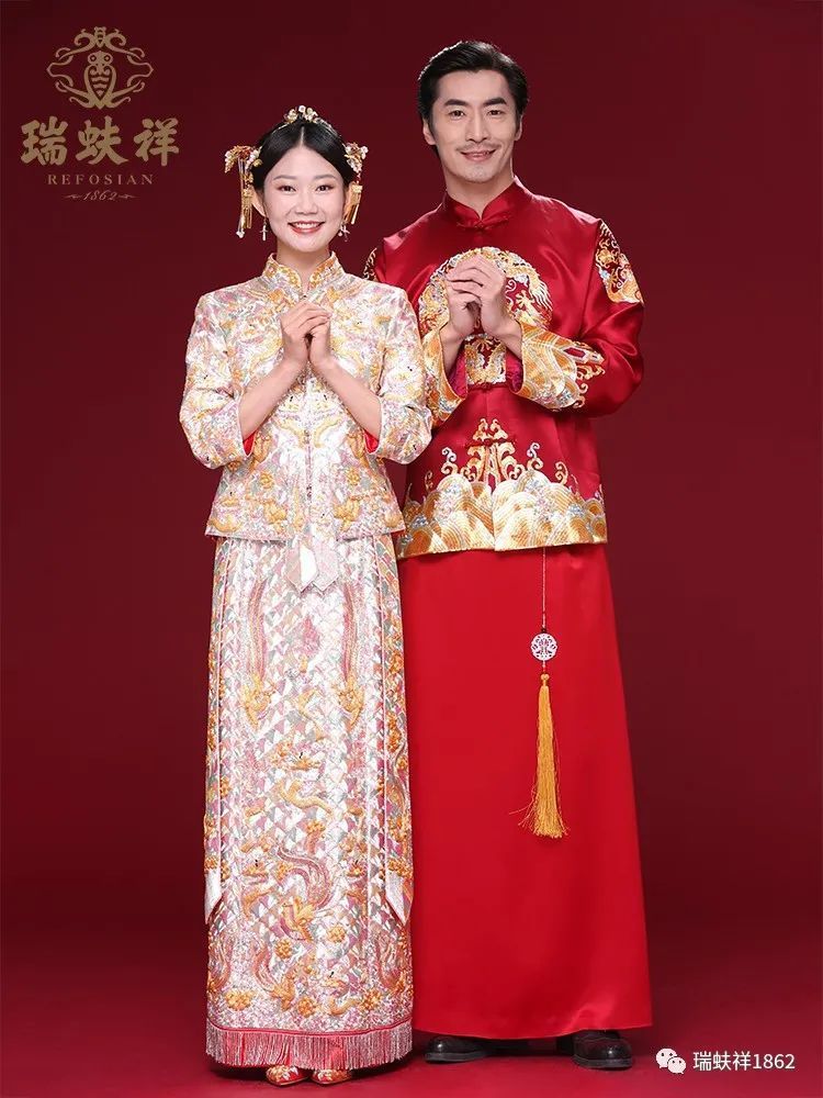 高级定制中式婚服，让您成为全场最美的新娘！