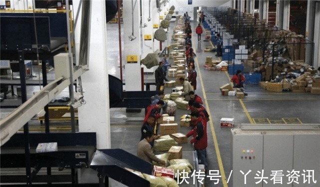 被骗|为啥网购几块钱东西，商家还会包邮得知真相后，网友被骗了！