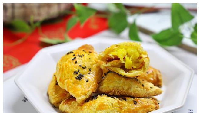 果肉|不用揉面,不用擀皮,简单3步,教你做网红甜点,咬一口酥掉渣