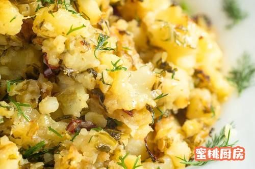  土豆这么做，咸香软糯，小朋友和老人超爱吃！