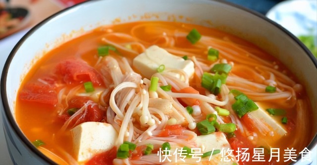 天冷后,聪明人都爱做这4道热汤,喝着暖和营养丰富,你不学吗!