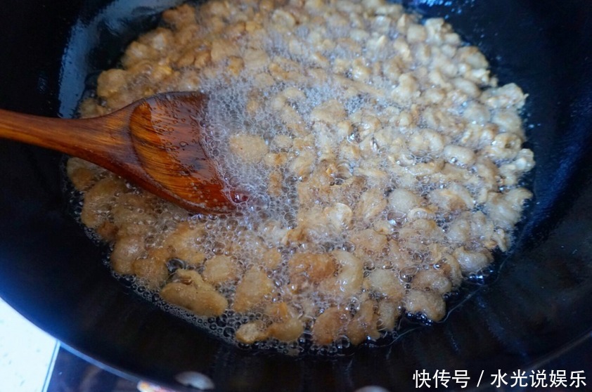 猪油|熬猪油,只加水是外行!教你40年老方法,香浓不腥,放1年不会坏