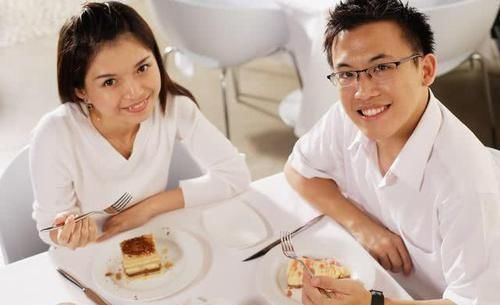 大便“前硬后软”祸首终于弄清楚了,做好5件事,肠道感激你