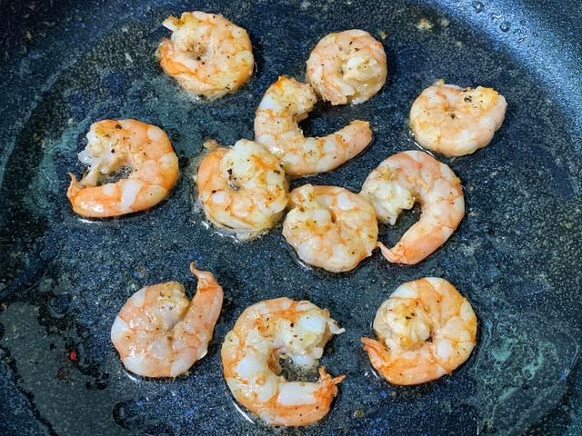 3月，宁可不吃肉也要喝这汤，营养又简单，家人常喝对脾胃好