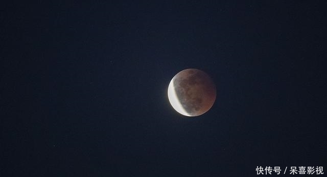 夜空 月全食+超级月亮组团亮相夜空