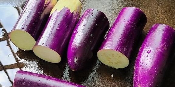 黄豆酱|茄子这样做味道更香，教你一道蒜蓉茄子的做法，简单美味嘴馋就做